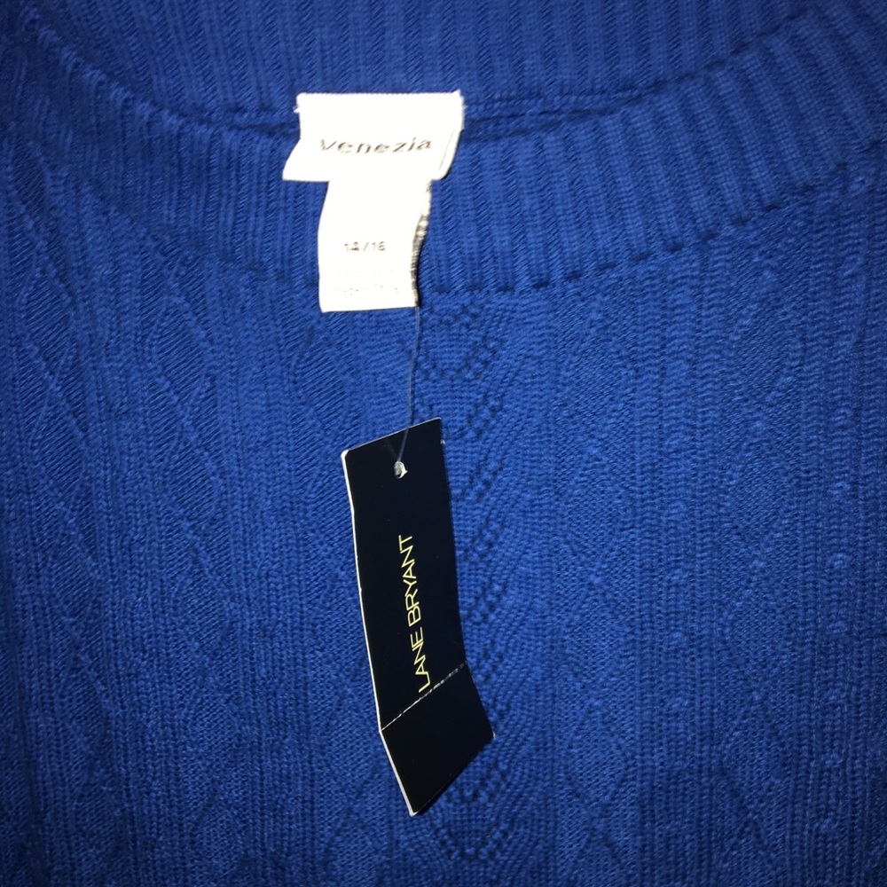 Sweater - Picture 2 of 5